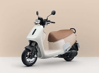 Battery-Powered Electric Scooters Image 1