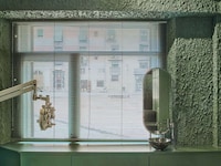 Stunning Eyewear Store Interiors Image 2