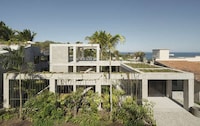 Jungle-Inspired Rental Operations Image 2
