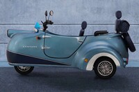 Vintage-Inspired Electric Trikes Image 4