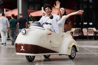 Vintage-Inspired Electric Trikes Image 7