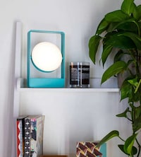 Lighthouse-Inspired Portable Lamps Image 3