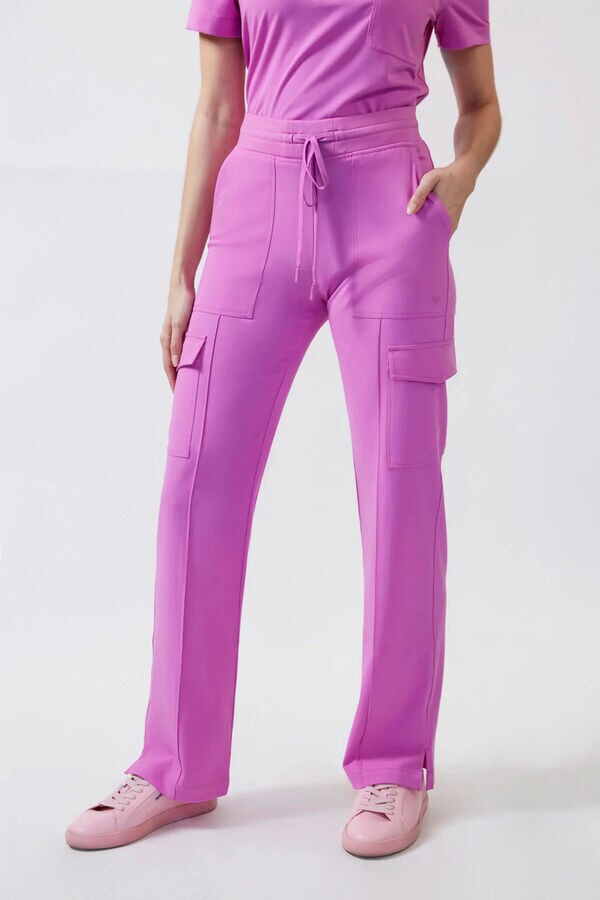 Stylish Performance Uniforms Image 2