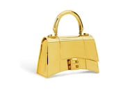 Entirely Metallic Luxury Handbags Image 2