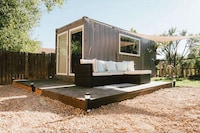 Efficient Shipping Container Solutions Image 1