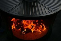 Cooking-Friendly Outdoor Fireplaces Image 5