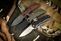 Ergonomic Foldable Knives
