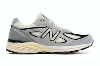 Understated Revamped Lifestyle Sneakers Image 1