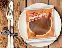 Single-Serve Pumpkin Pies Image 1