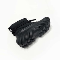 Sculpted Stealthy Breathable Boots Image 1