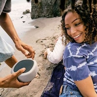 Solar Powered Wireless Speakers Image 2