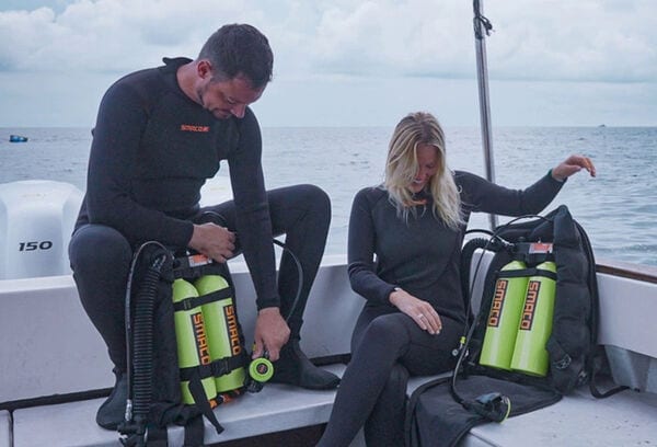 Backpack-Style Scuba Tanks