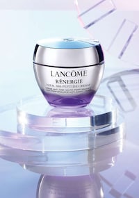 Potent Peptide Moisturizers Image 1
