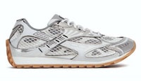 Y2K-Style Runners Image 3