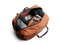 Durable Minimalist Travel Bags Image 4