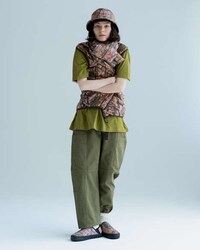 Fall-Centric Patterned Fashion Image 4