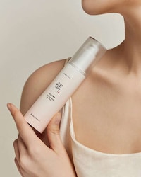 Ginseng-Infused Sun Serums Image 1