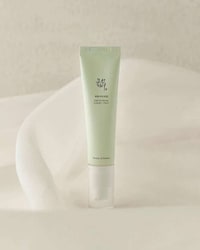 Soothing Brightening Serums Image 3