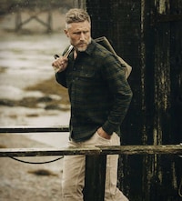 Coastal Autumn-Ready Clothing Collections Image 4