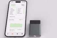 AI-Powered Car Monitors Image 1