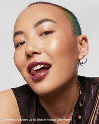 Hydrating Pigmented Lip Glosses Image 3