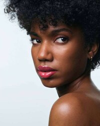 Alluring Lip-Plumping Products Image 6