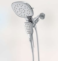 Modern Square-Shaped Showerhead Designs Image 3