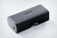 Compact Contemporary Power Banks Image 2
