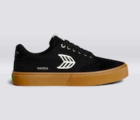 Durably Chic Skateboarder Sneakers Image 8