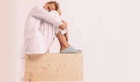 Minimalist Unisex Slides Image 6