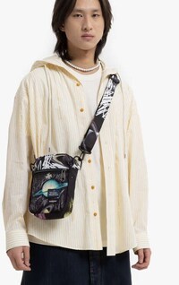 Intergalactic-Themed Joint Accessories Image 2