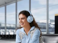 AI-Powered ANC Headphones Image 5