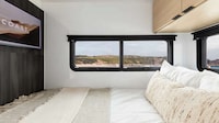 All-Electric Luxury Trailers Image 3