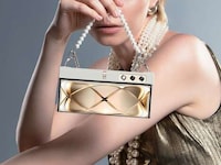 Clutch Purse Smartphone Concepts Image 1