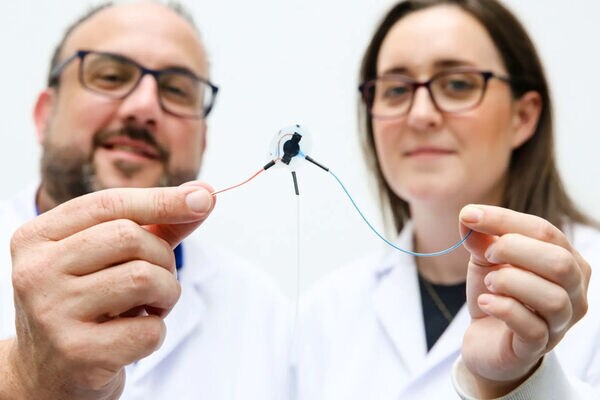 Scar Tissue-Evading Implants