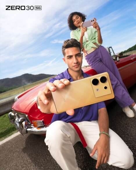 Pro-Grade Selfie Smartphones