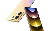 Pro-Grade Selfie Smartphones Image 5