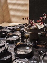 Minimal Ceramic Tableware Series Image 1