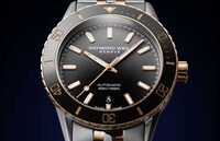 Sleek Premium Tonal Timepieces Image 3