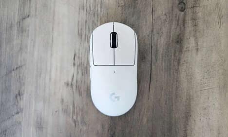Ergonomic Wireless Gaming Mouse