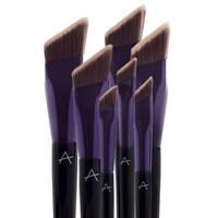 Wedge-Shaped Beauty Brushes Image 2