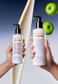 Low-pH Densifying Shampoos Image 2