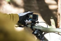 Battery-Extended Action Cameras Image 1