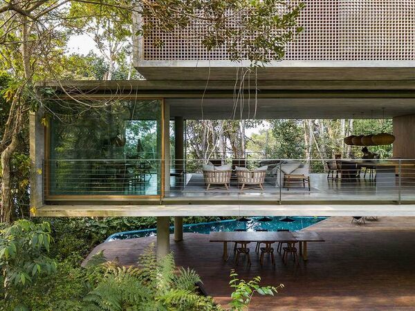 Tranquil Brazilian Beach Houses Image 2