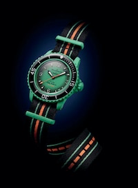 Minimal Collaborative Dive Watches Image 6