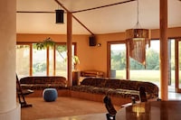 California-Inspired Ranch Hotels Image 3