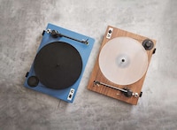 Elevated Modern Sleek Turntables Image 2