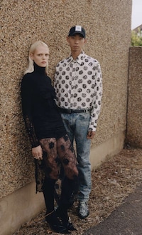 British Highway-Inspired Fall Fashion Image 1
