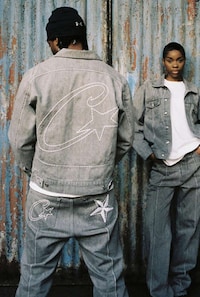 Graphic-Heavy Embroidered Streetwear Image 3