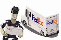 Delivery Truck Toy Sets Image 2